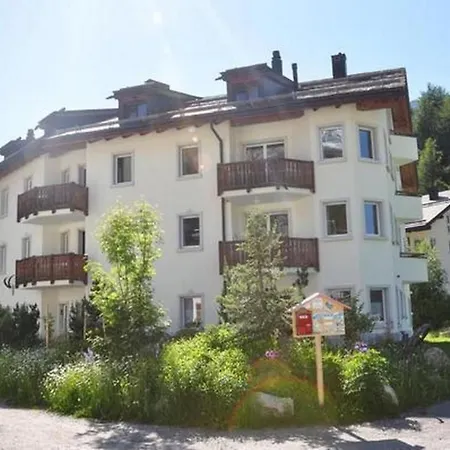 Chesa Sunasain V3 By Interhome