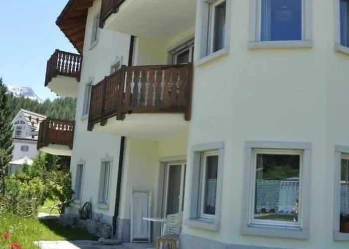 Chesa Sunasain V3 By Interhome Appartement