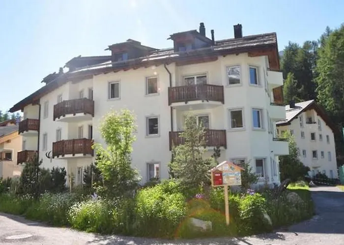 Chesa Sunasain V3 By Interhome